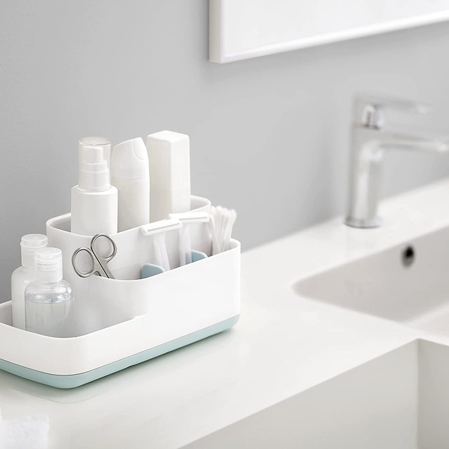 immagine-3-joseph-joseph-easy-store-scatola-a-scomparti-per-bagno-biancoblu-ean-5028420705041