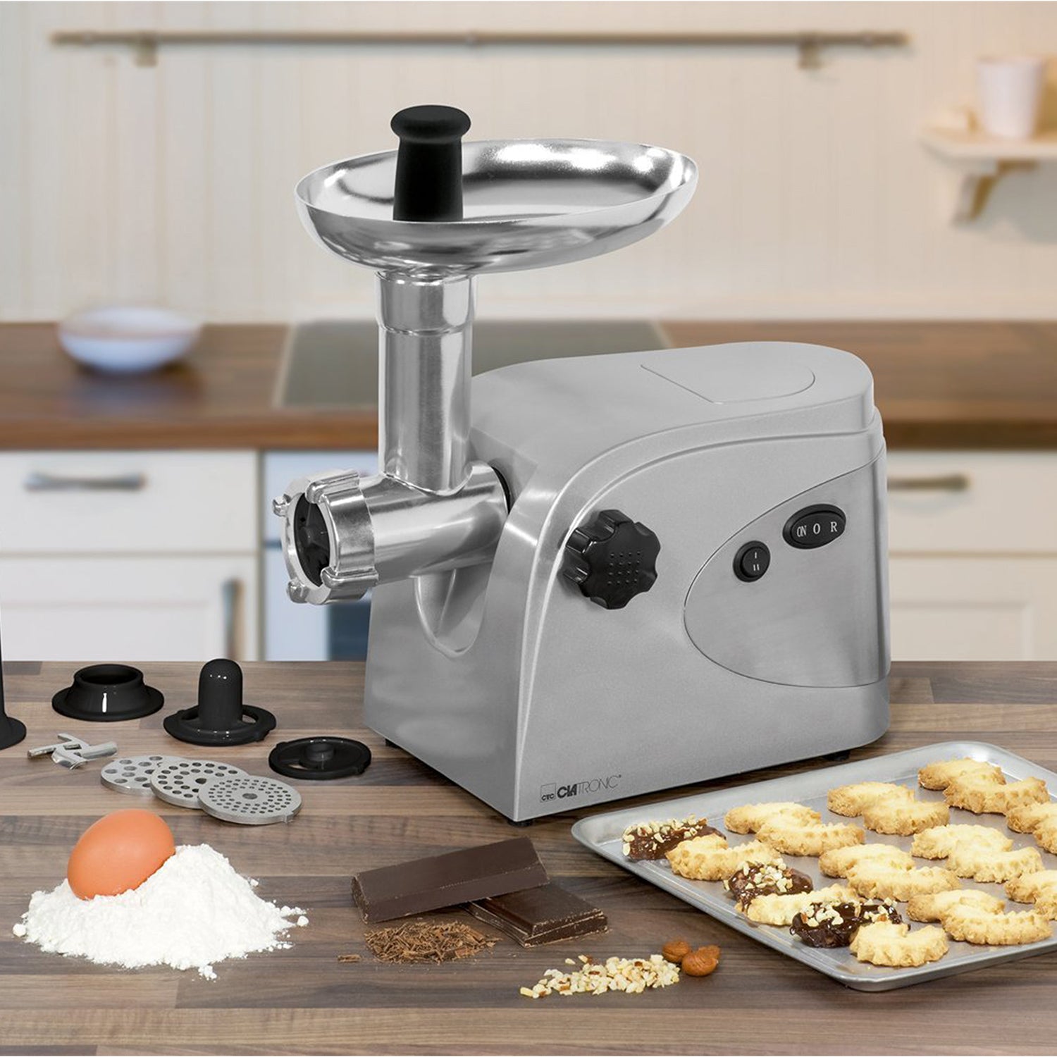 immagine-3-clatronic-tritacarne-1000w-con-3-dischi-di-macinazione-fw-3151-clatronic-ean-4006160633153