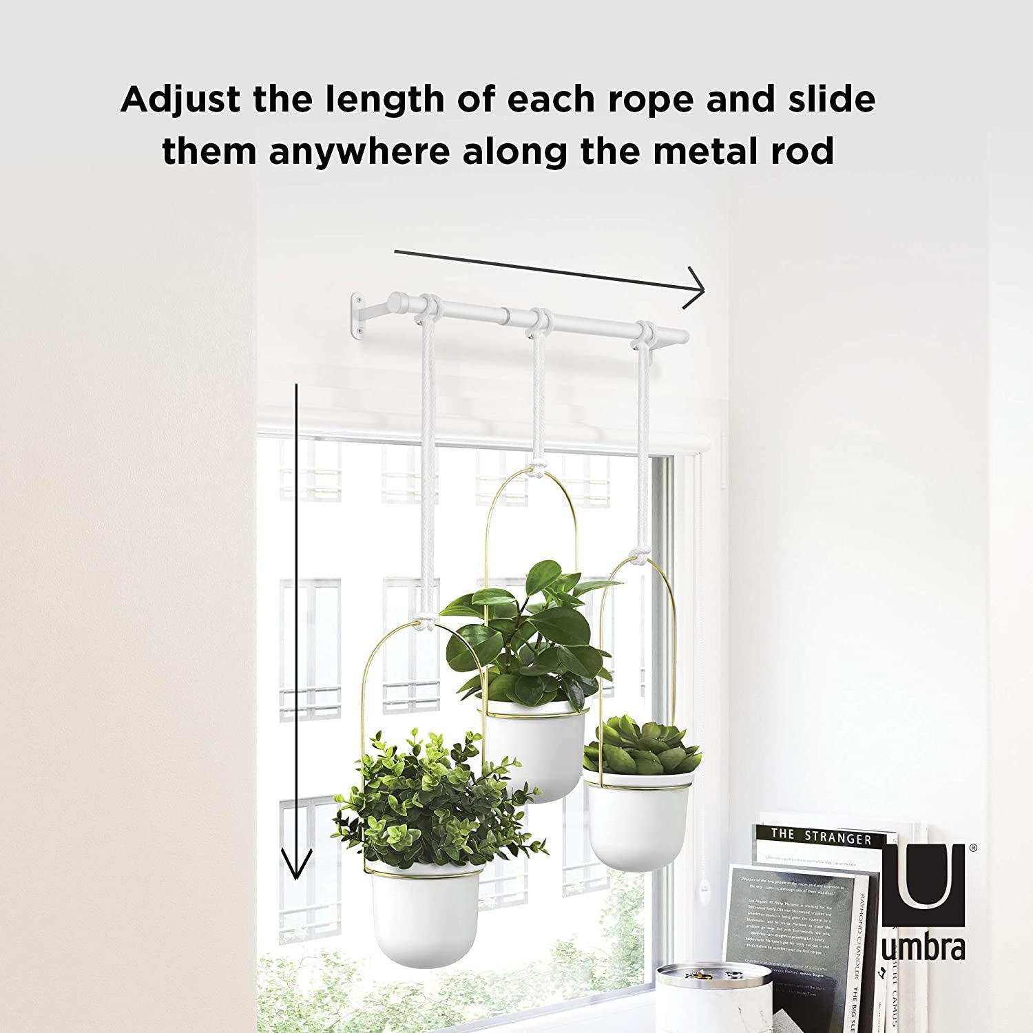 immagine-3-umbra-set-3-vasi-sospesi-decorativi-in-acciaio-biancoottone-ean-028295323444