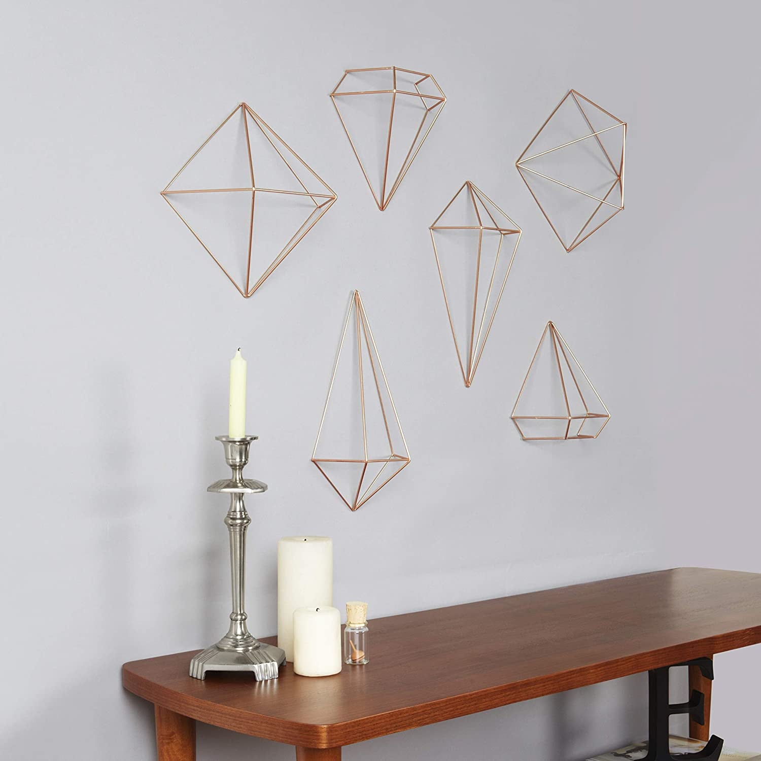 immagine-4-umbra-set-6-fioriere-decorative-da-parete-prisma-rame-ean-028295456463